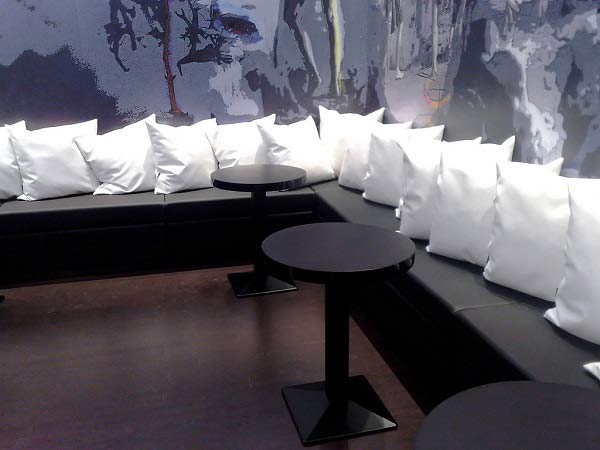 Realizzazione divanetti Realizzazione divanetti